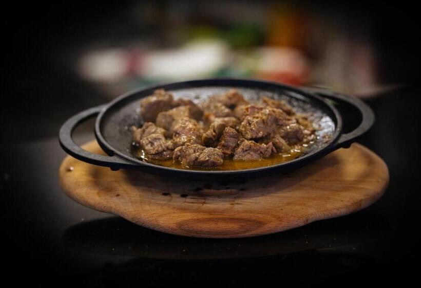 호텔 Grand şelale