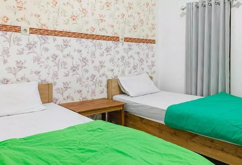 ホテル Lesehan Cahaya Tetebatu Inn Syariah At Desa Wisata