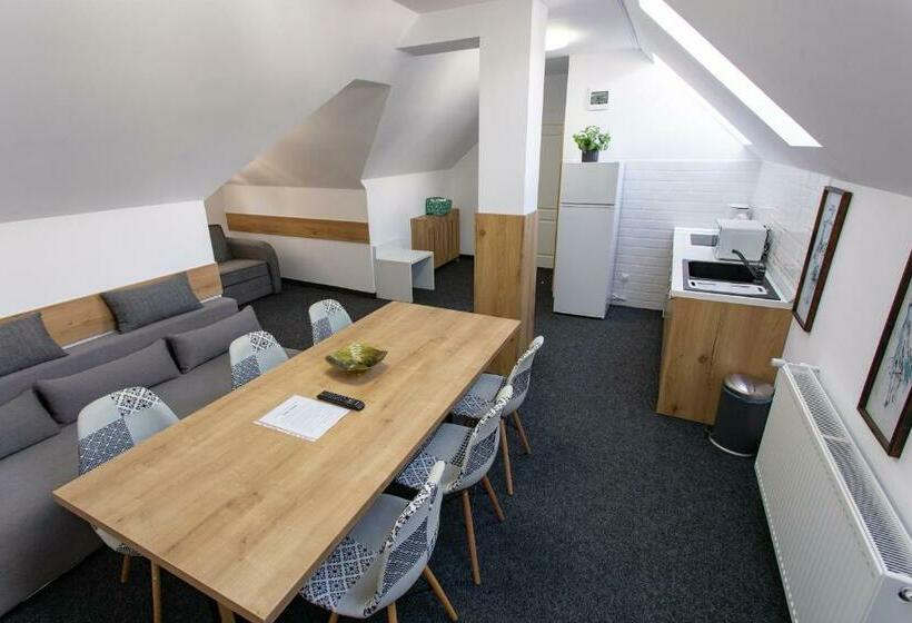 پانسیون Casa Liana