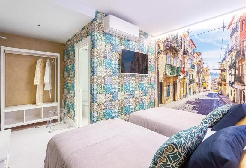 پانسیون Fly Rooms Madrid Airport