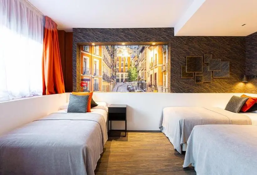 پانسیون Fly Rooms Madrid Airport