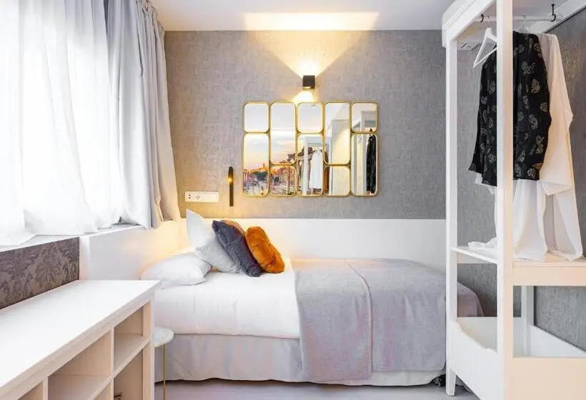 پانسیون Fly Rooms Madrid Airport