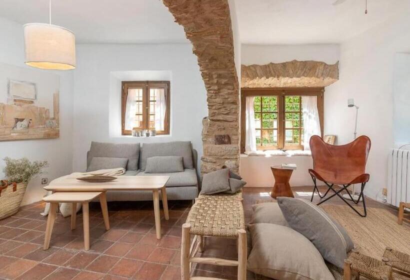 Preciosa Casa Rural En El Centro De Peratallada