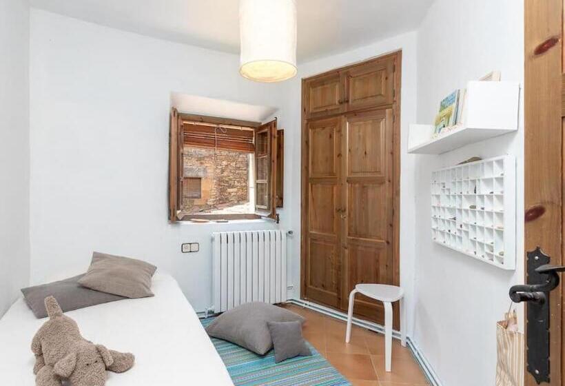 Preciosa Casa Rural En El Centro De Peratallada