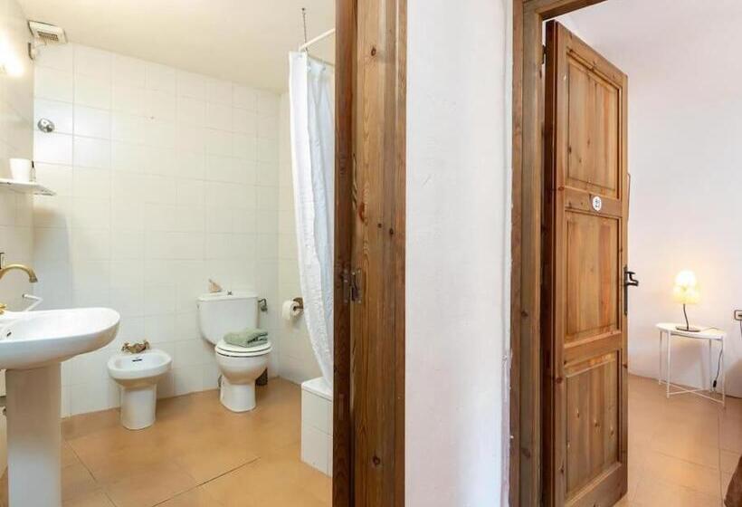 Preciosa Casa Rural En El Centro De Peratallada