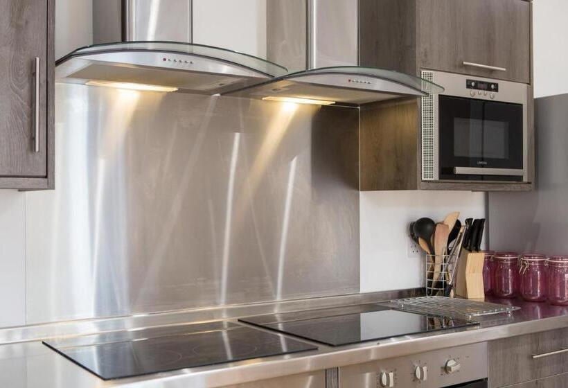 Sea View, Newquay Spacious House