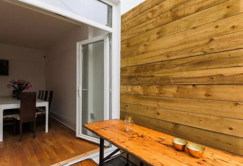 Sea View, Newquay Spacious House