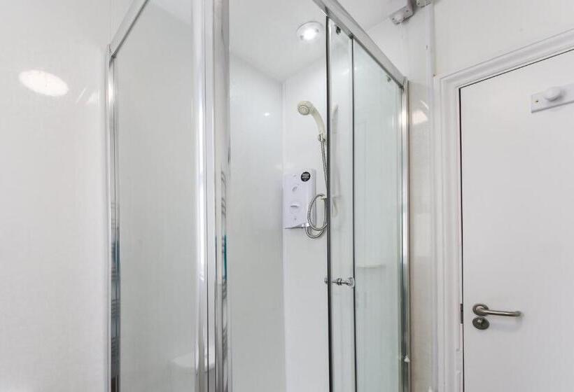 Sea View, Newquay Spacious House