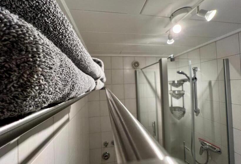 Weitblick Apartment Direkt Am Park Mit Kostenlosem Parkplatz