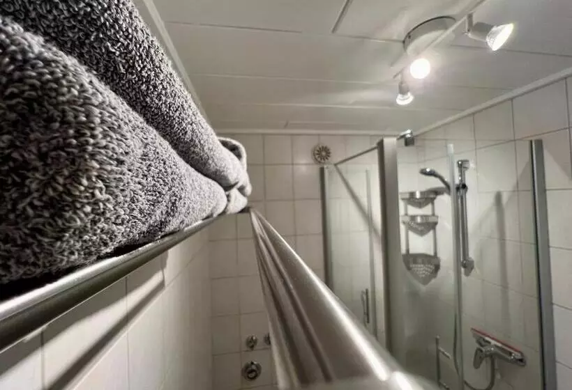 Weitblick Apartment Direkt Am Park Mit Kostenlosem Parkplatz