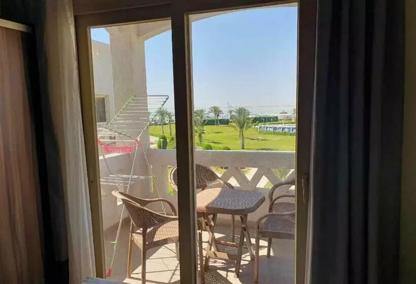 شالية مجهز بالكامل موسي كوست Fully Equipped Chalet Mosa Coast