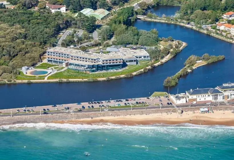 Appartement Au Coeur Des Pins, Plage à 400 Mètres