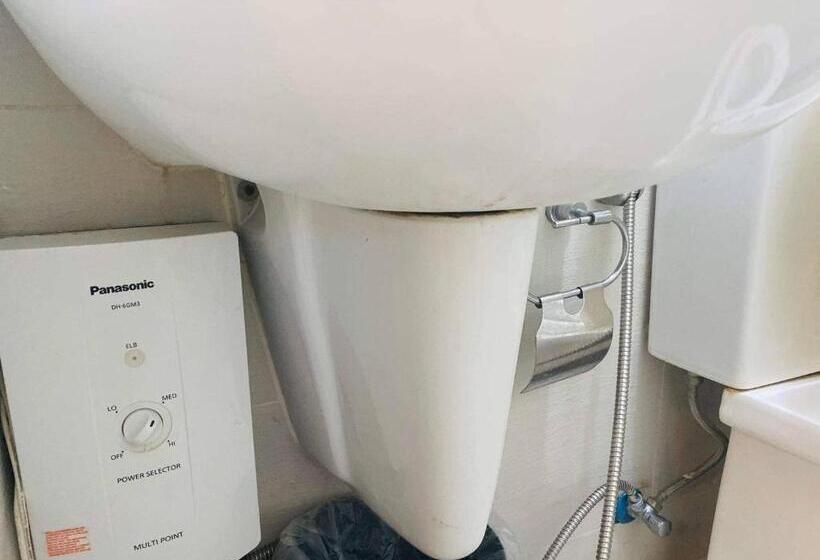 Azure C2 Balcony Wifi Near Mall Airport Multiple Units