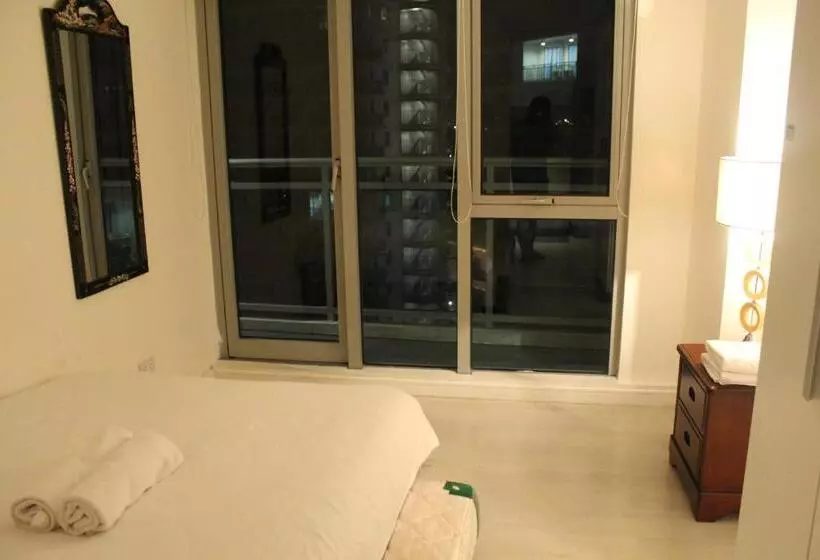 Azure C2 Balcony Wifi Near Mall Airport Multiple Units