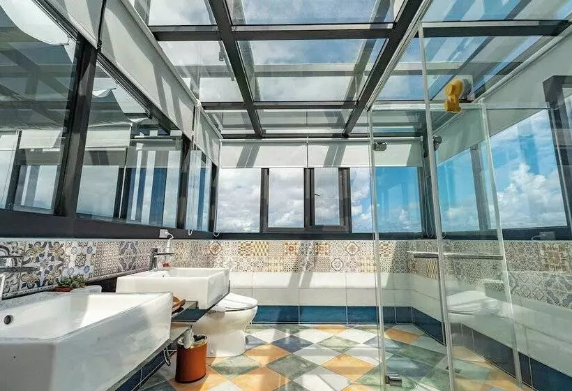 تختخواب و صبحانه Moritz Homestay