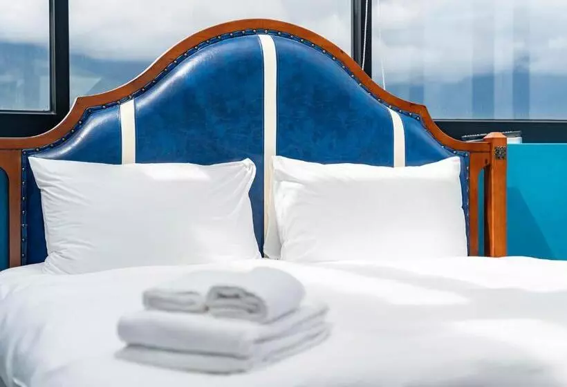 تختخواب و صبحانه Moritz Homestay