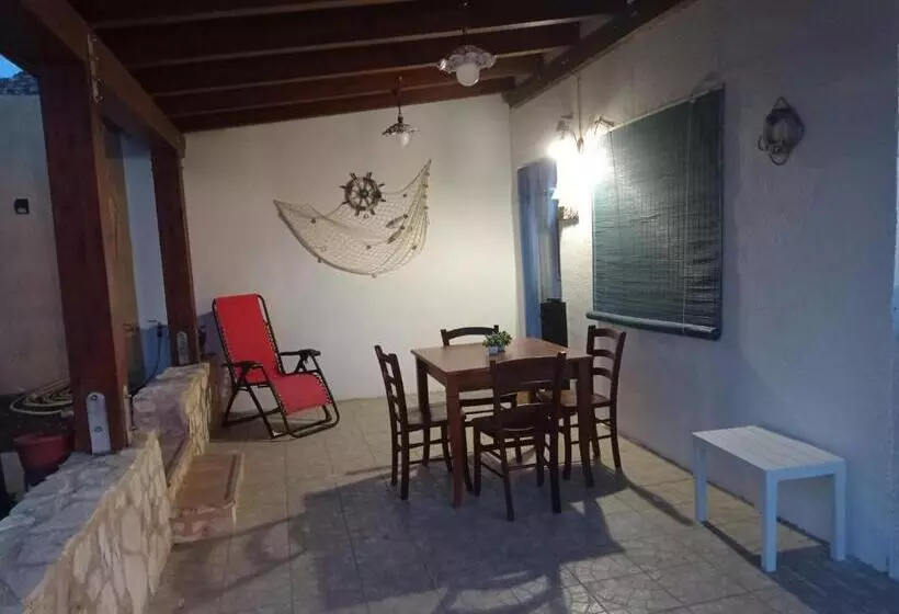 Aamiaismajoitus (B&B) Villa Giulia Tonnara Di Bonagia