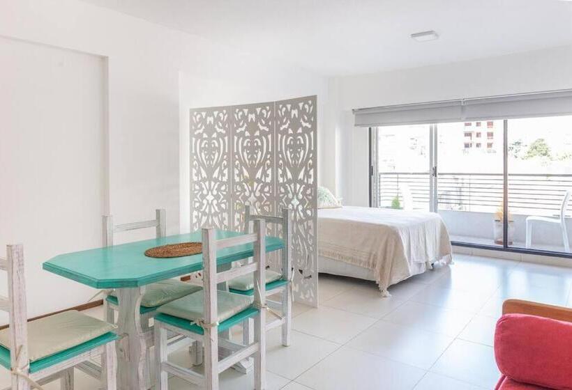 Cálido Y Luminoso Departamento