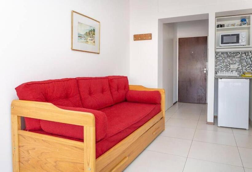 Cálido Y Luminoso Departamento