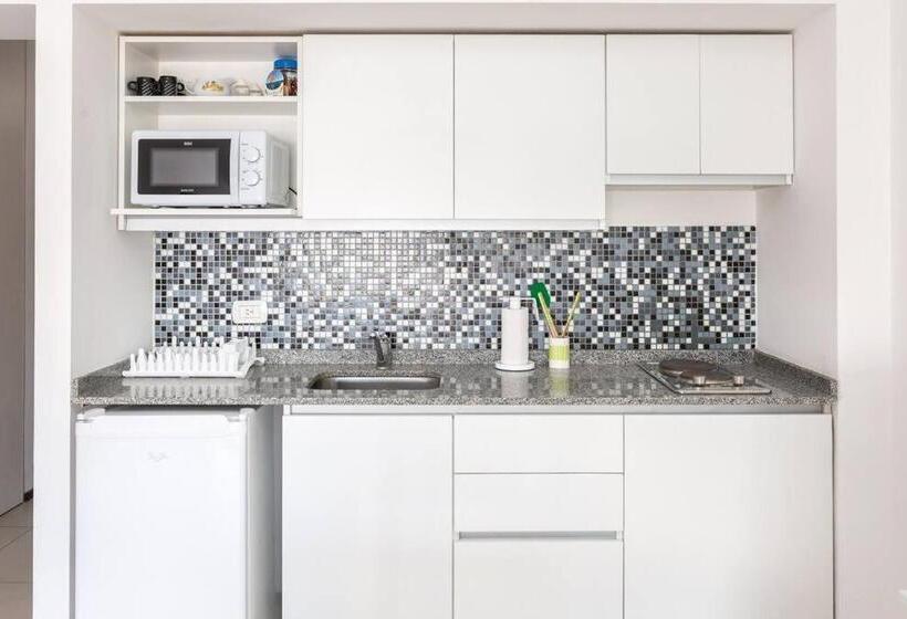 Cálido Y Luminoso Departamento