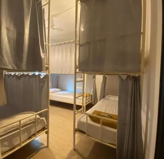 Hostel Mandala