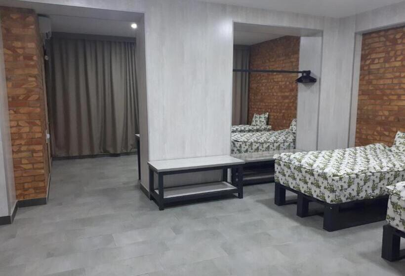 هتل комплекс гостиниц Athletic