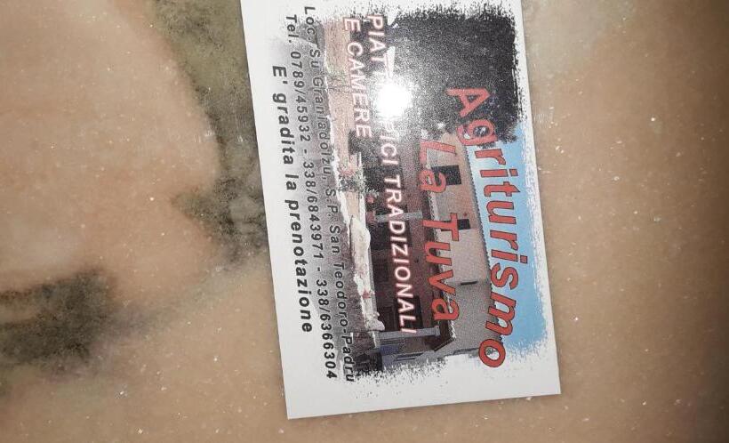 فندق Agriturismo La Tuva