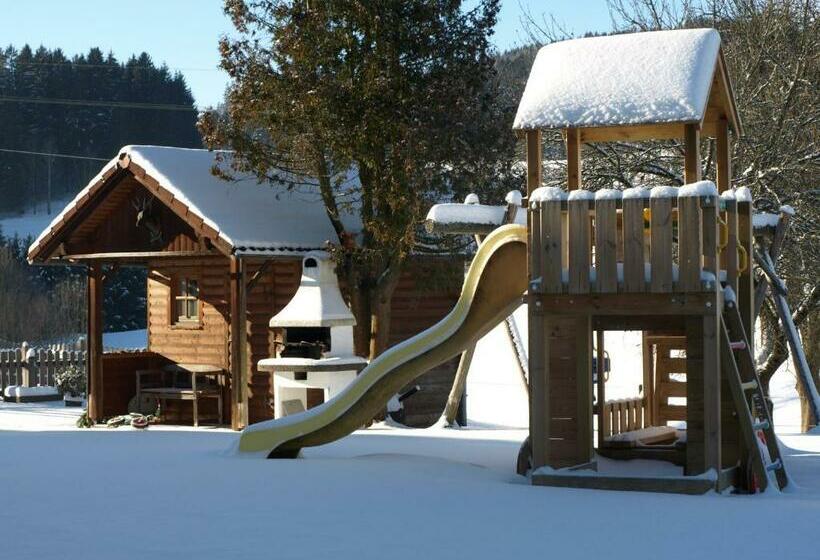 فندق Biohof Bernhard