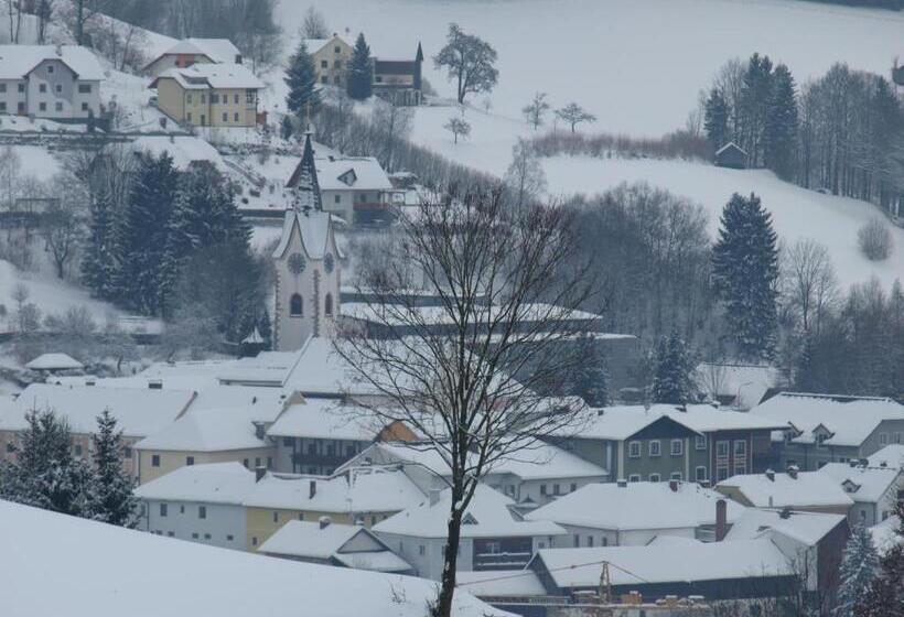 فندق Biohof Bernhard