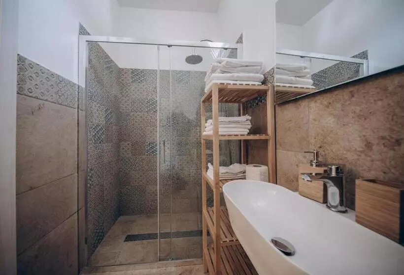 Majatalo Le Canne Pool And Relax