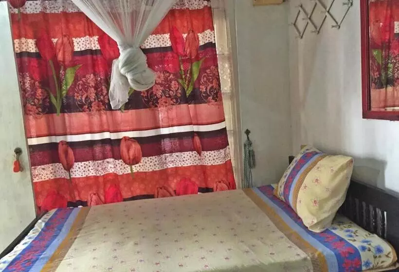 پانسیون Silvas Surf Home