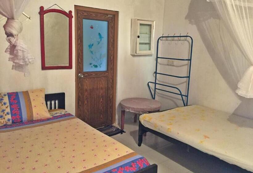 פנסיון Silvas Surf Home