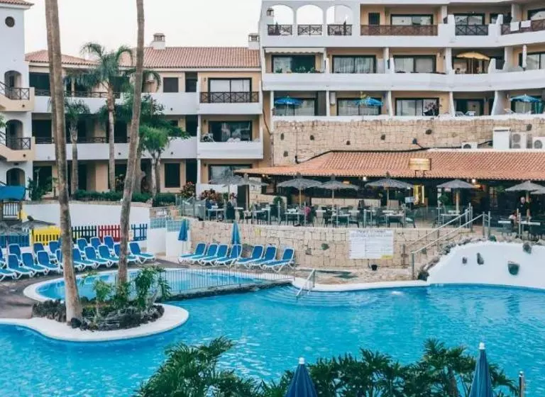 Sunshine Apartments