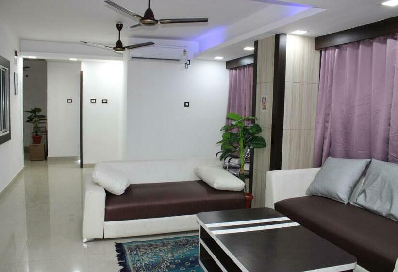 هاستل Stayvilla Prime