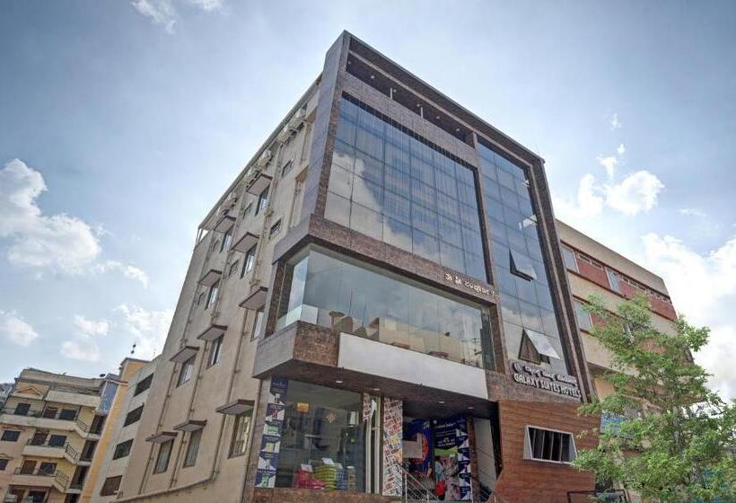 Itsy Hotels Galaxy Suites, Hebbal