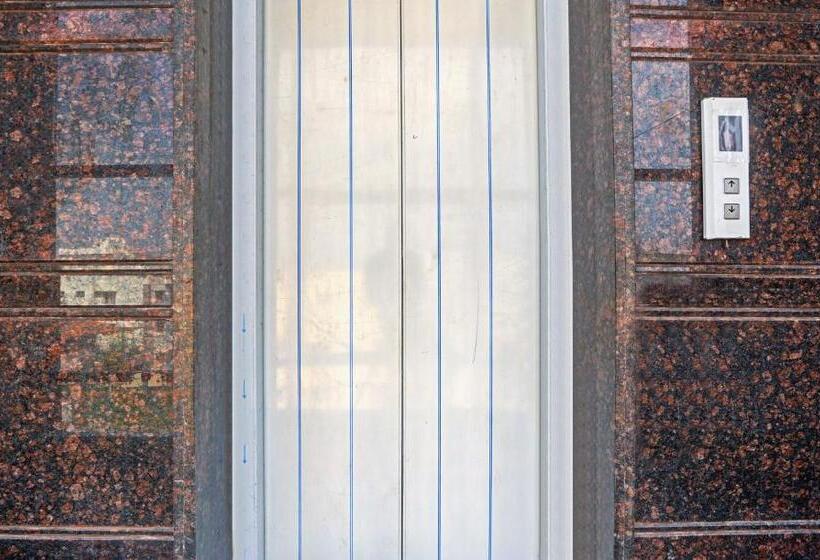 Itsy Hotels Galaxy Suites, Hebbal