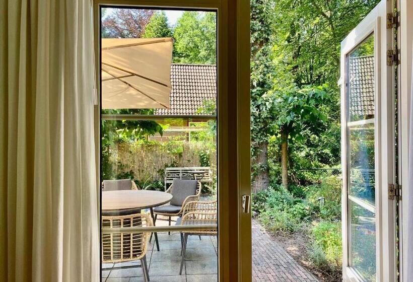 Huisje Aan De Bosrand Veluwe