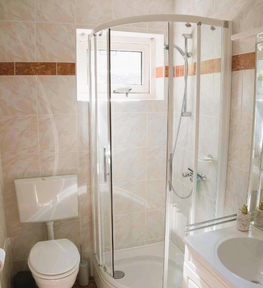 Huisje Aan De Bosrand Veluwe