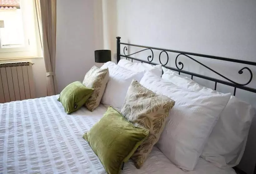 Leghorn   Centro & Mare   Appartamento