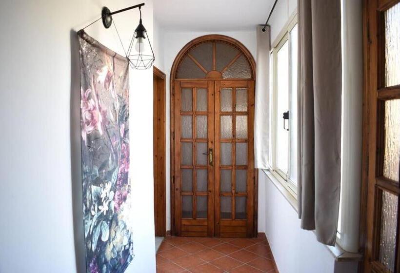 Leghorn   Centro & Mare   Appartamento