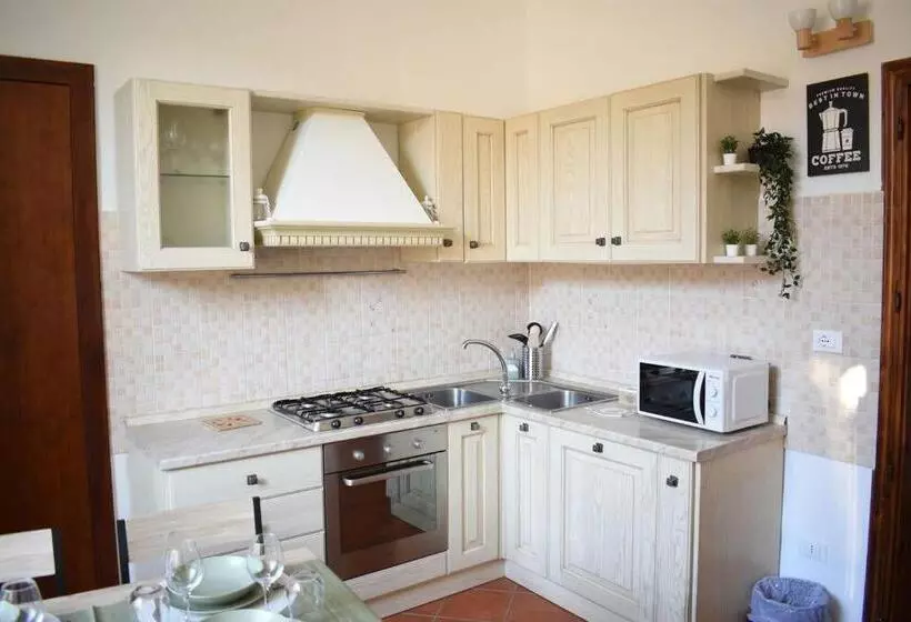 Leghorn   Centro & Mare   Appartamento