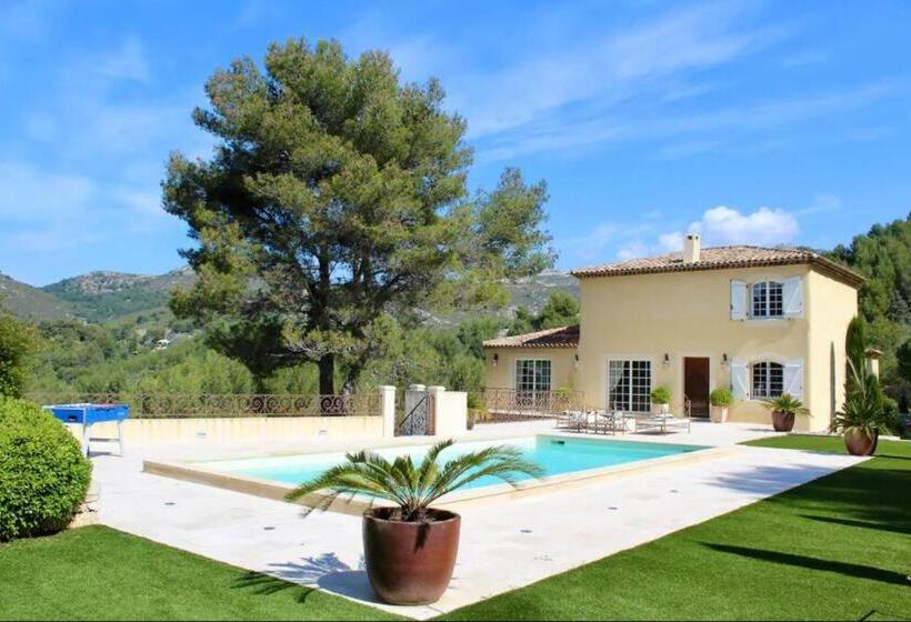 Luxueuse Bastide Provençale De 350 M2