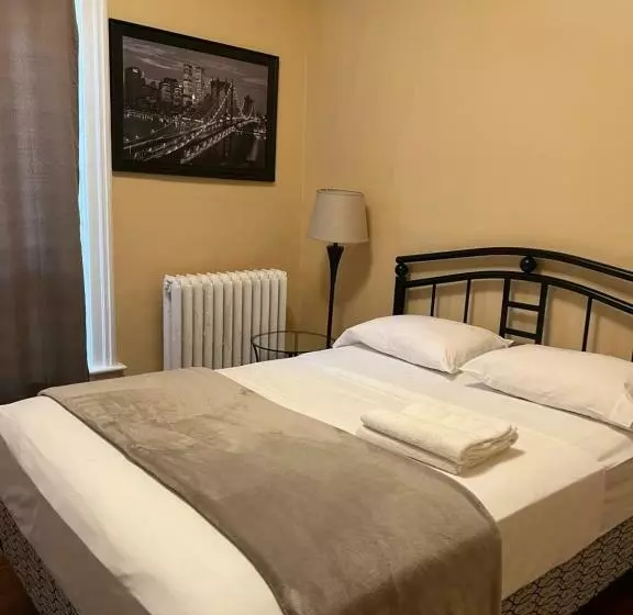 پانسیون Adas Guesthouse