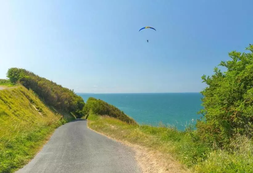 L Air Marin Apt Avec Belle Terrasse Vue Dégagée Séjour Lumineux 10 Mn à Pied Centre Port En Bessin P