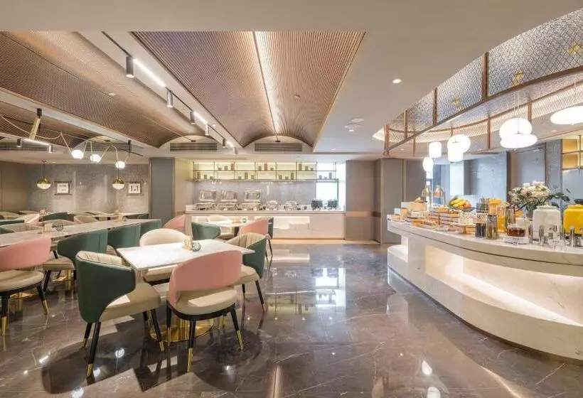 Atour Hotel Nanjing Olympics Sports Center Cbd