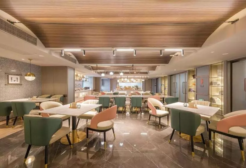 Atour Hotel Nanjing Olympics Sports Center Cbd