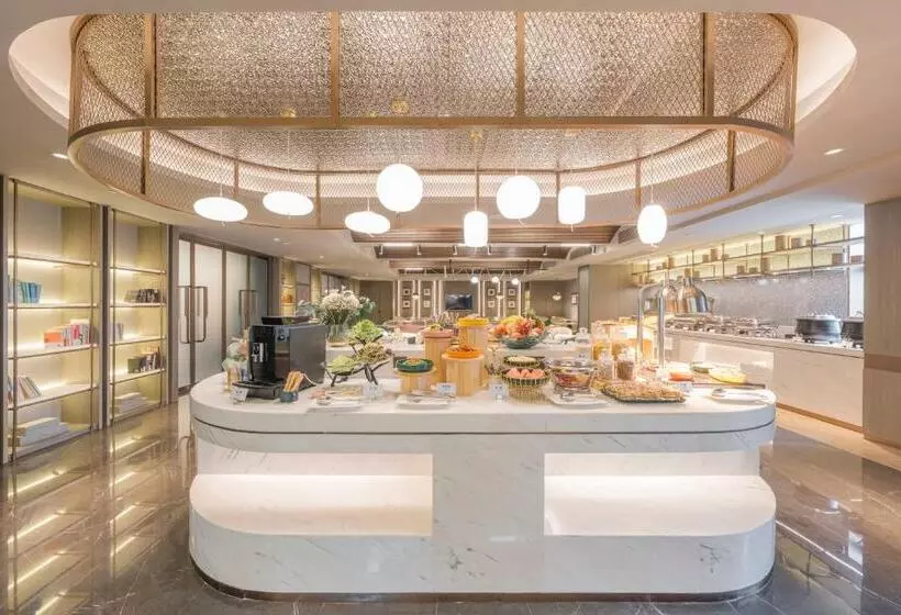 Atour Hotel Nanjing Olympics Sports Center Cbd