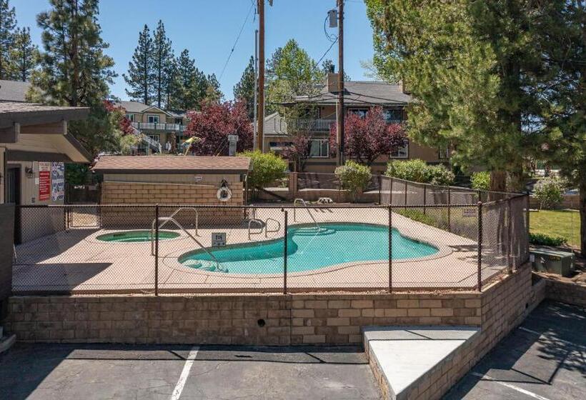 Big Bear Lakefront Condo Walk To Village