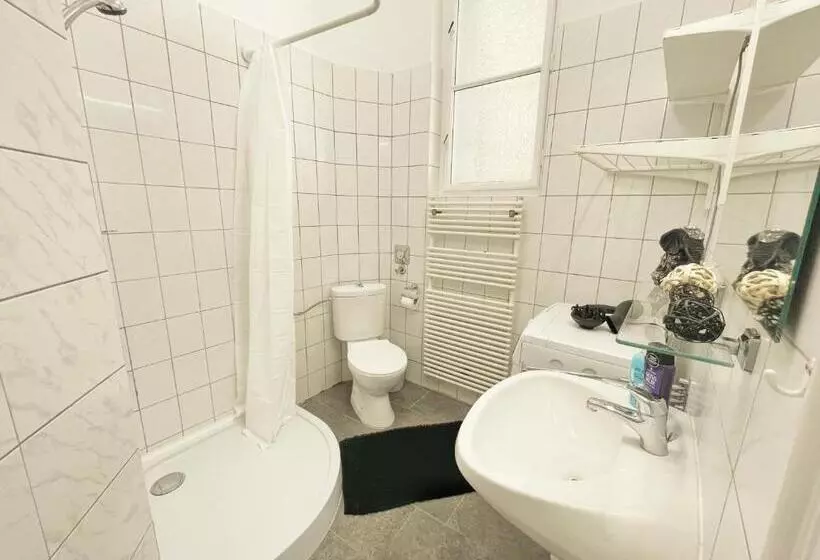 Y Central Station Private Rooms