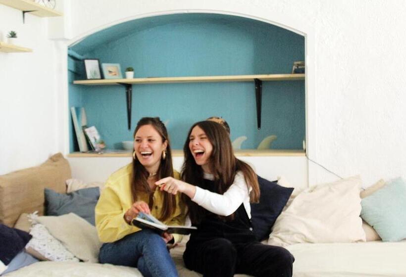 Garden   Utopy Hostel